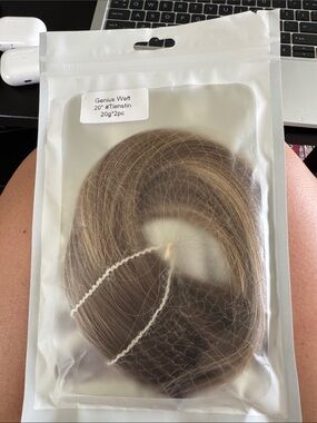 Aqua 20" Tienstin Women Hair Weft - Light Brown